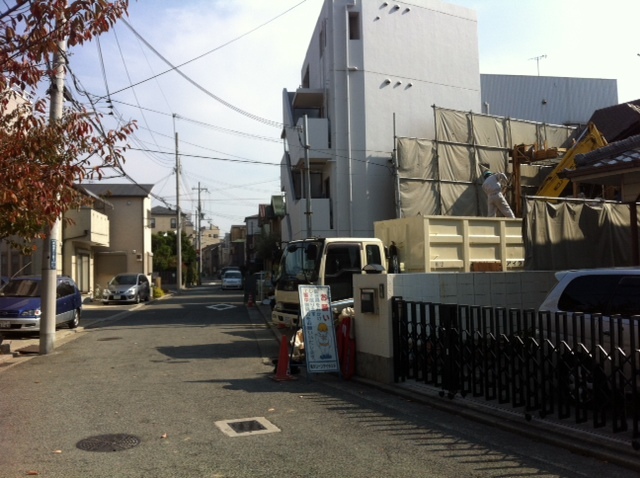 解体業界と塗装業界の透明化に日々奮闘するスタッフブログ-神戸市　灘区の解体現場