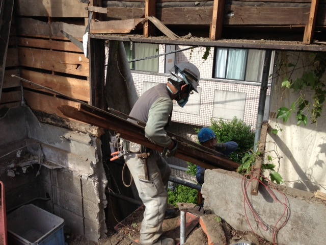 解体業界と塗装業界の透明化に日々奮闘するスタッフブログ