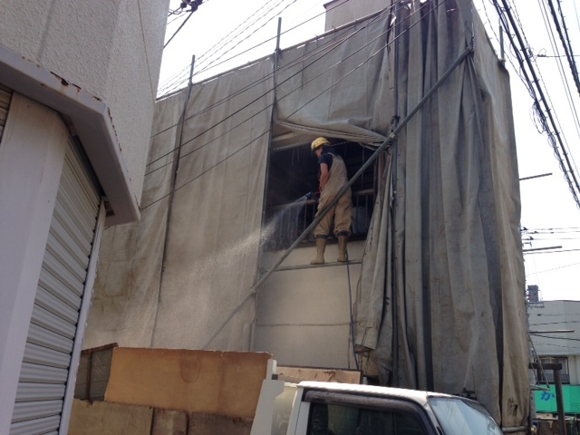 解体業界と塗装業界の透明化に日々奮闘するスタッフブログ